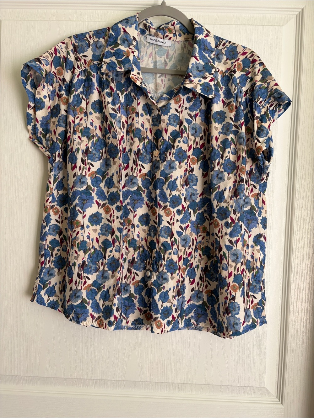 Made in Italy Blue Floral Button-Down Short Sleeve Shirt